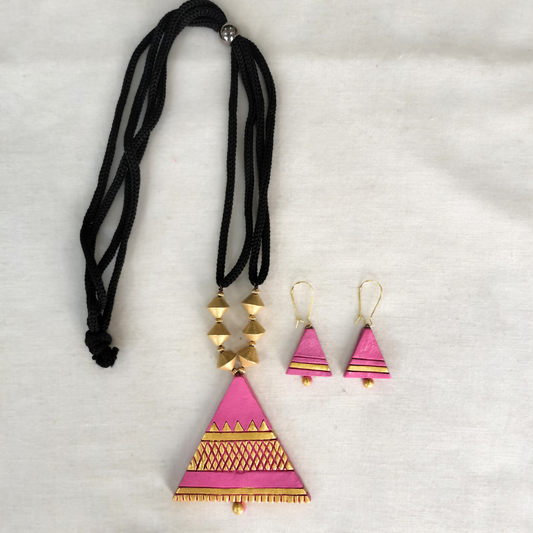 Terracotta Jewellery Set with Triangle  Pendant - Pink