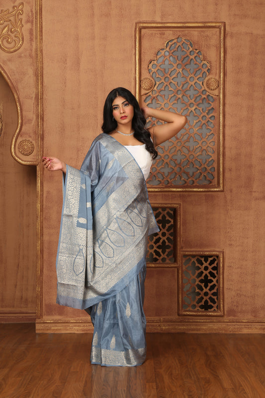 Banarasi Warm Weave Saree with Butti Heavy Pallu Blue with BP