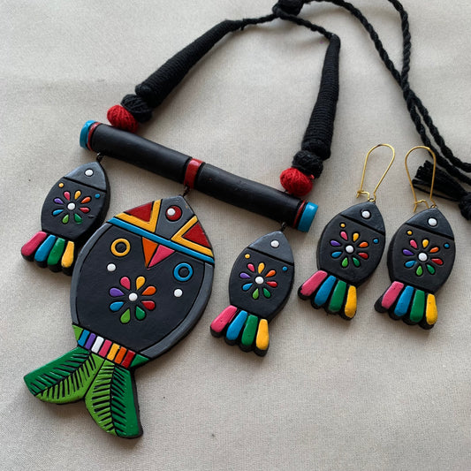 Terracotta Jewellery Set with Big Fish Pendant - Black